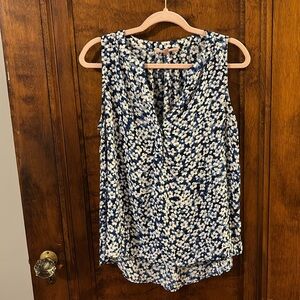 Philosophy Blue and White Floral Sleeveless High Low Blouse Size M